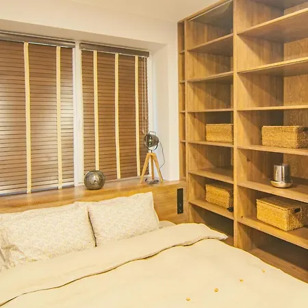 Διαμέρισμα Gold Star 2 Bedroom *