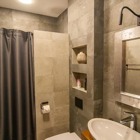 Gold Star 2 Bedroom Διαμέρισμα